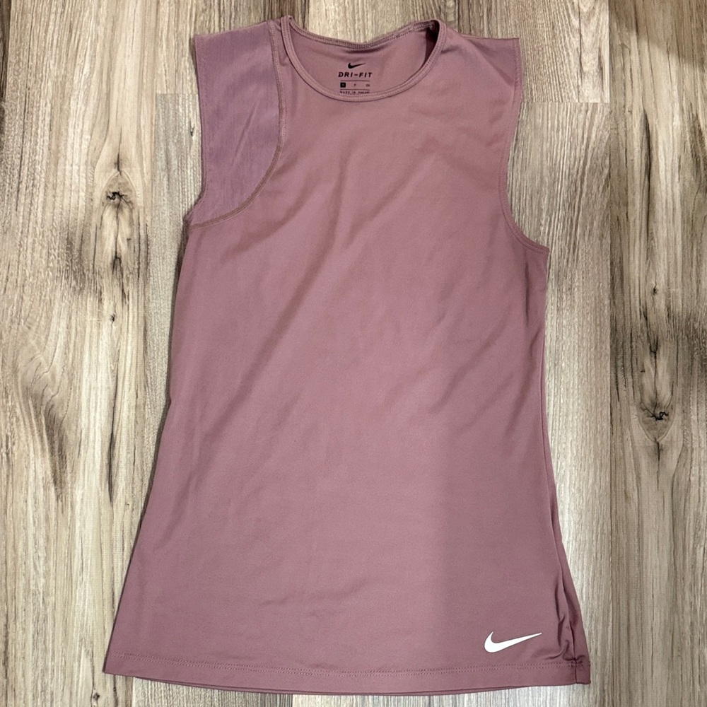 Nike Women's Dri-FIT Training Tank Top 
Dusty Rose /Pink size Small